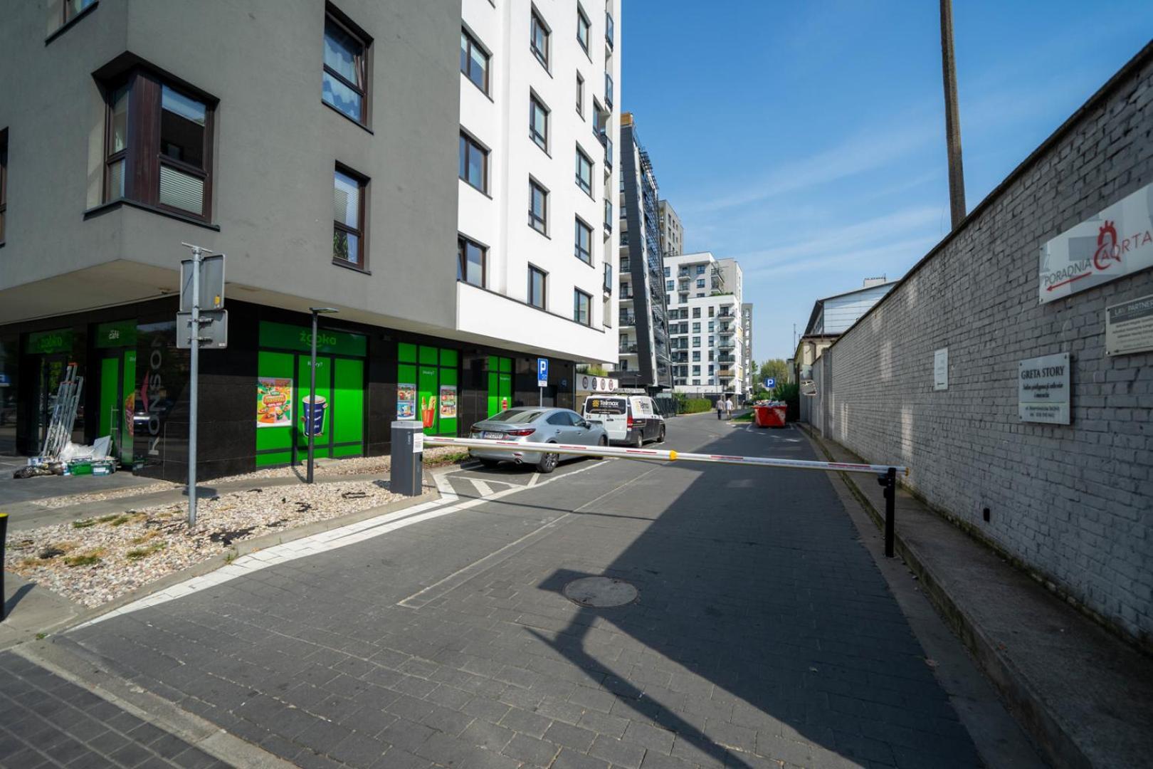 Skierniewicka Apt - Parking, Workspace, Balcony - By Rentujemy Varsavia Esterno foto