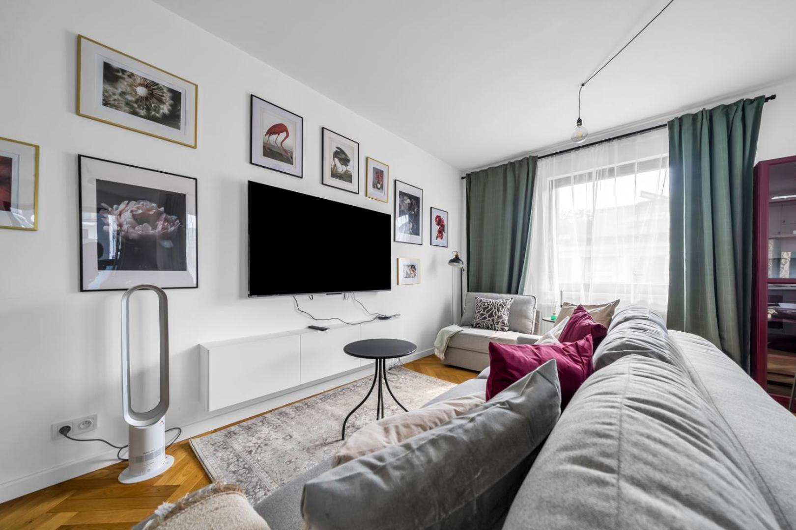 Skierniewicka Apt - Parking, Workspace, Balcony - By Rentujemy Varsavia Esterno foto