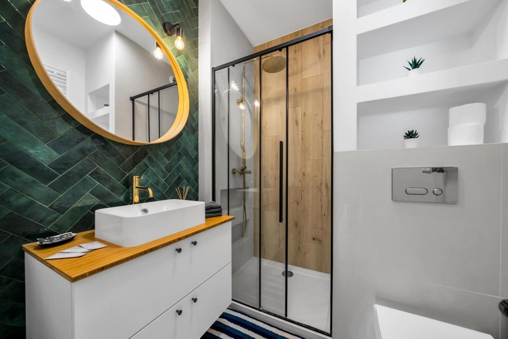 Skierniewicka Apt - Parking, Workspace, Balcony - By Rentujemy Varsavia Esterno foto