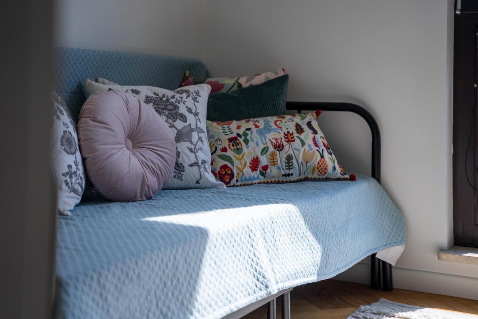 Skierniewicka Apt - Parking, Workspace, Balcony - By Rentujemy Varsavia Esterno foto