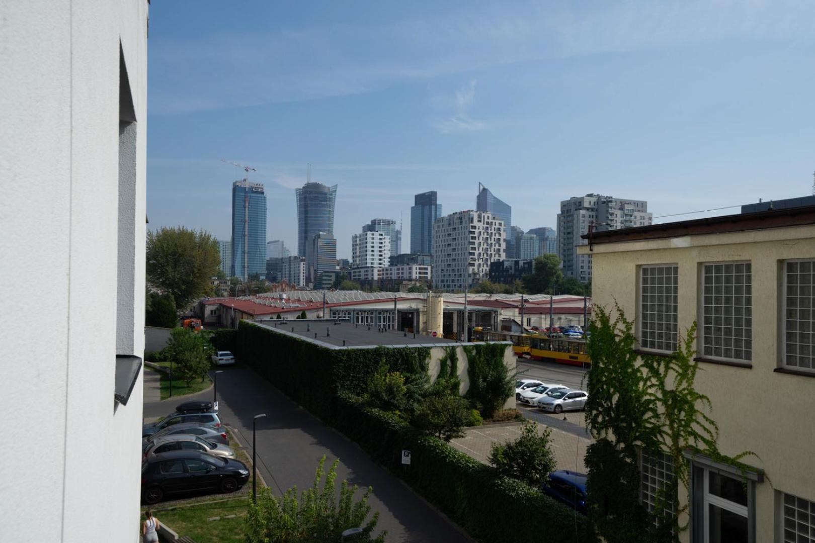 Skierniewicka Apt - Parking, Workspace, Balcony - By Rentujemy Varsavia Esterno foto