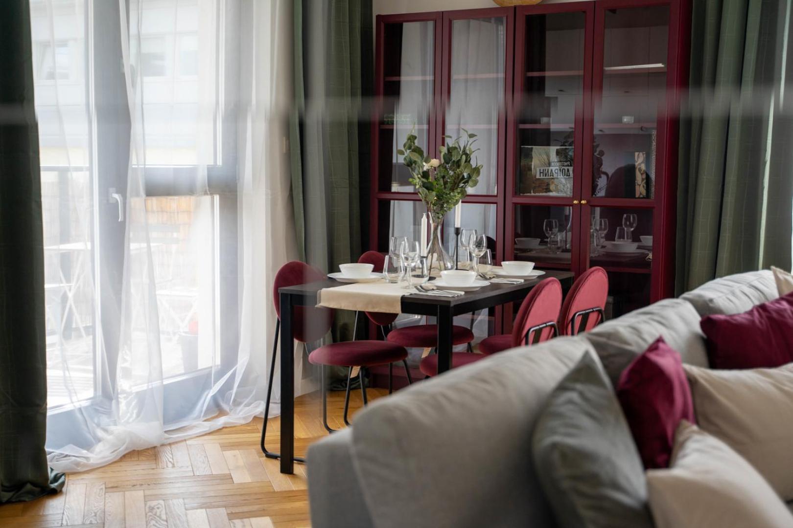 Skierniewicka Apt - Parking, Workspace, Balcony - By Rentujemy Varsavia Esterno foto