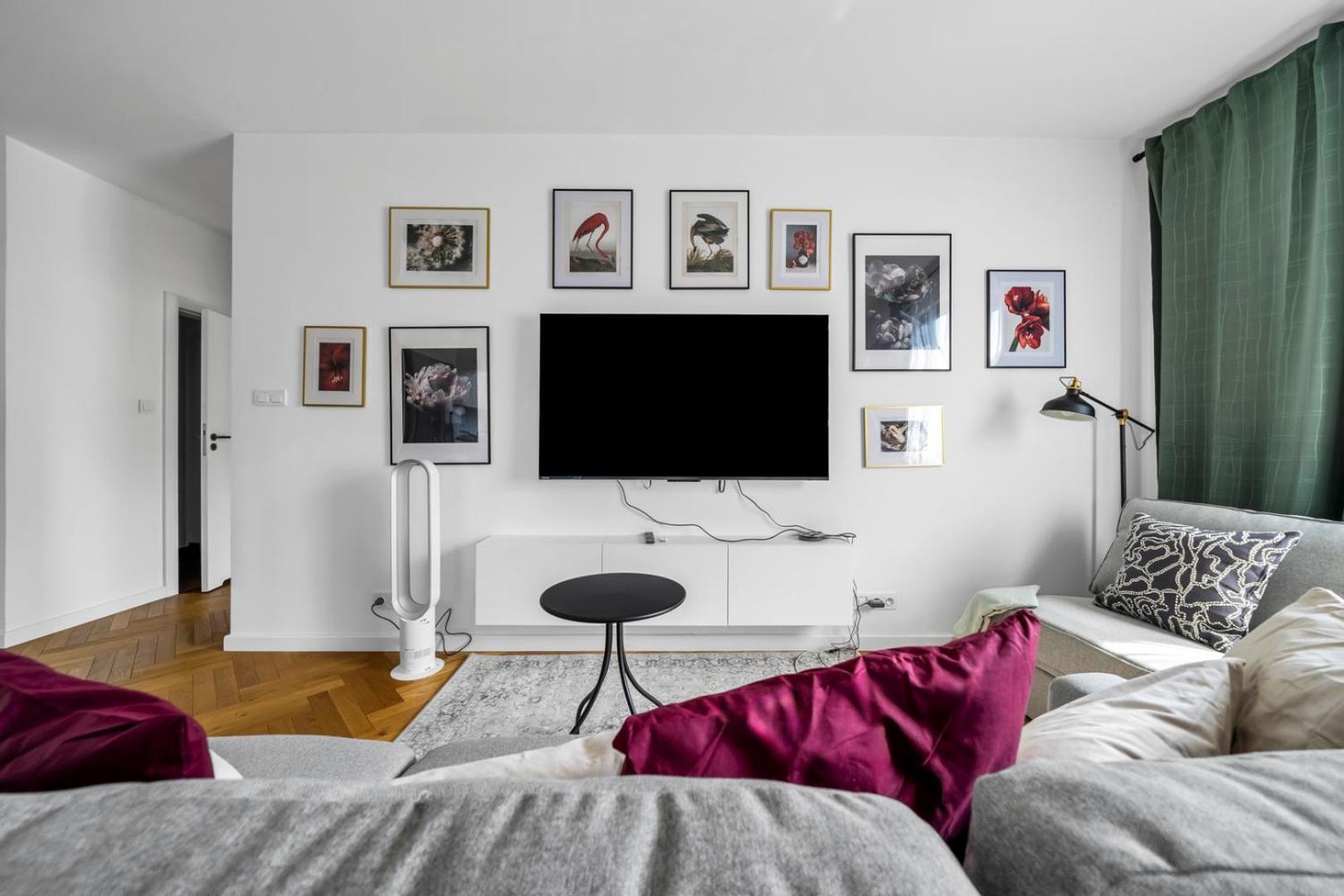 Skierniewicka Apt - Parking, Workspace, Balcony - By Rentujemy Varsavia Esterno foto