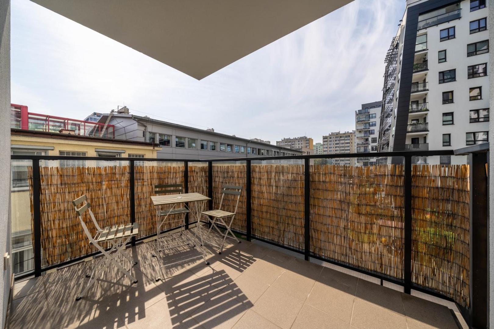 Skierniewicka Apt - Parking, Workspace, Balcony - By Rentujemy Varsavia Esterno foto